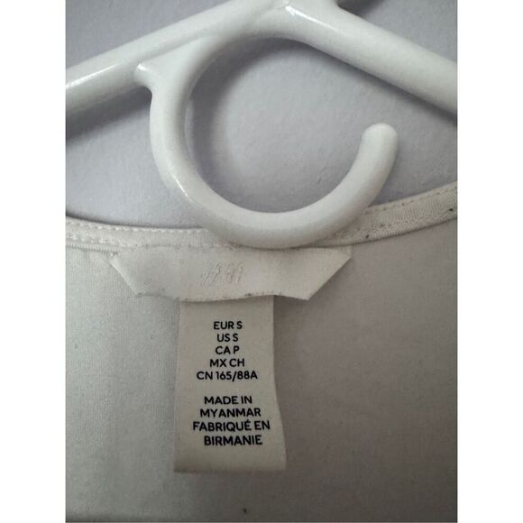H&M women’s white square neck top size small - Picture 3 of 3